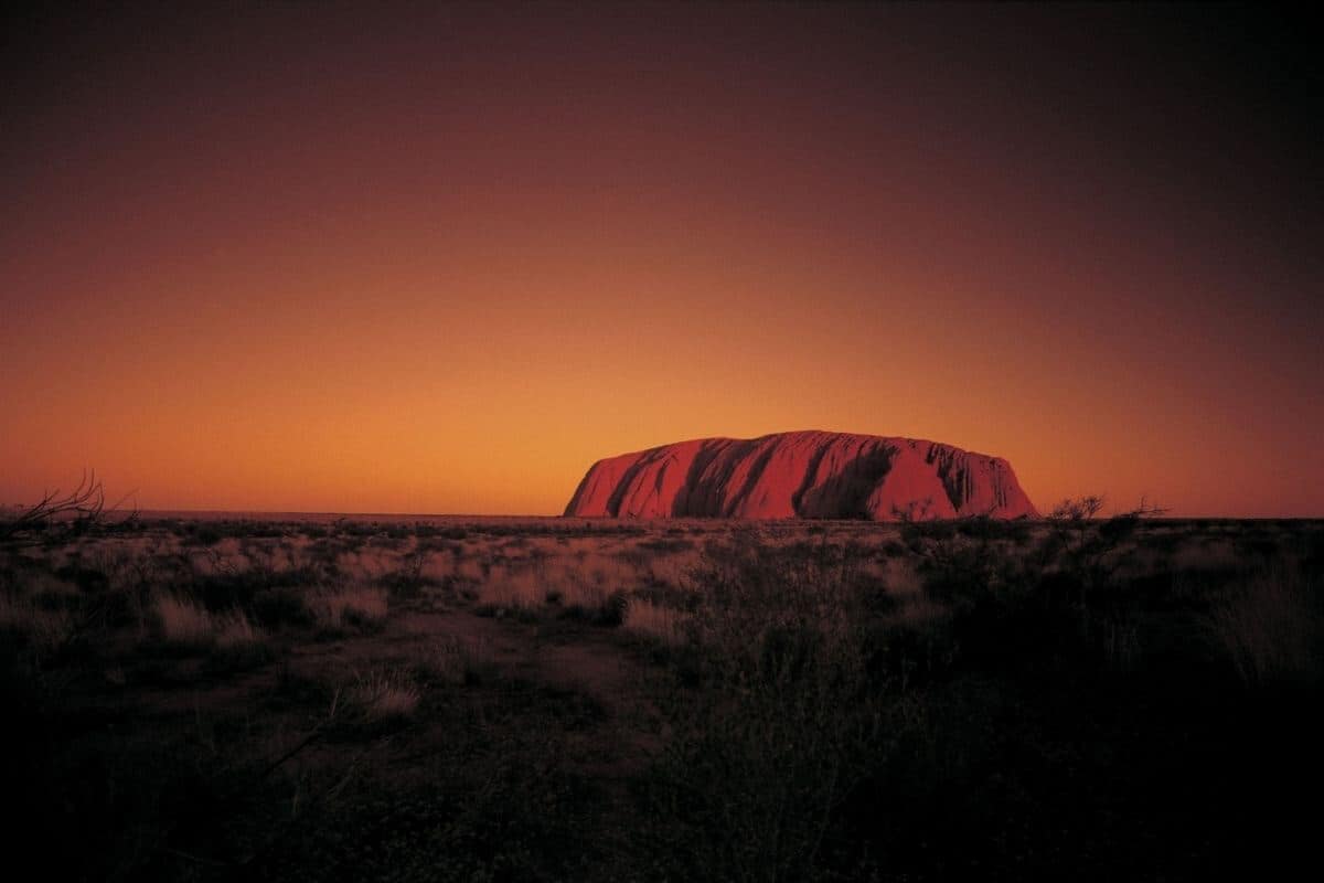 Things to do in Australia - Australia Bucket List Header image of Uluru at Dusk with no text overlay