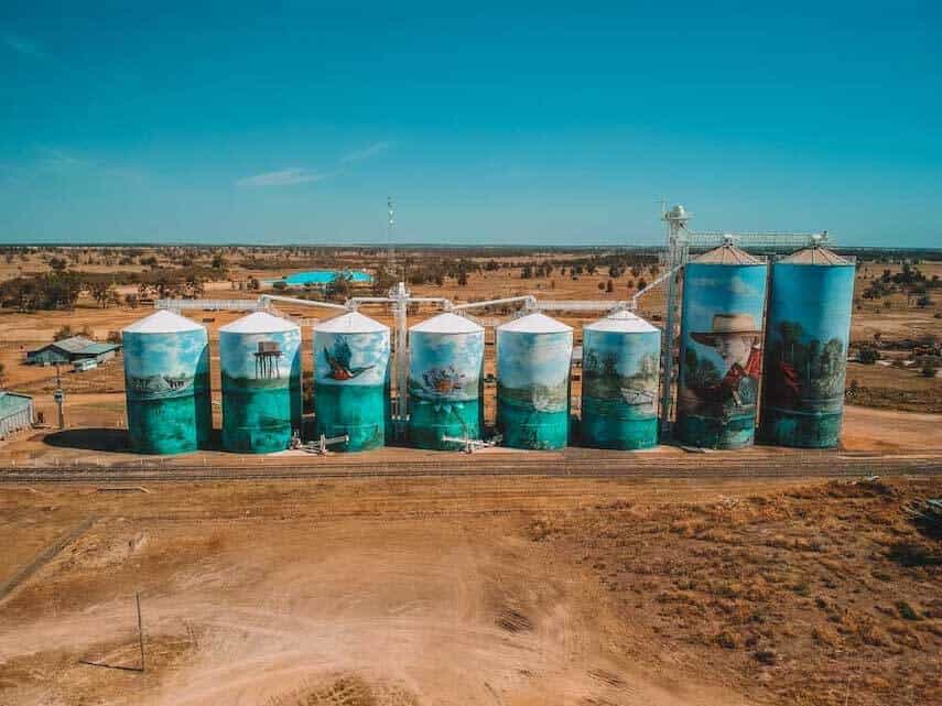 Outback QLD - Painted Silo at Yelarbon