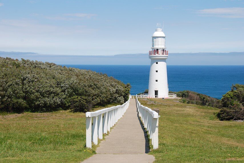 White Cape Otway Lighthouse with the ocean in the background